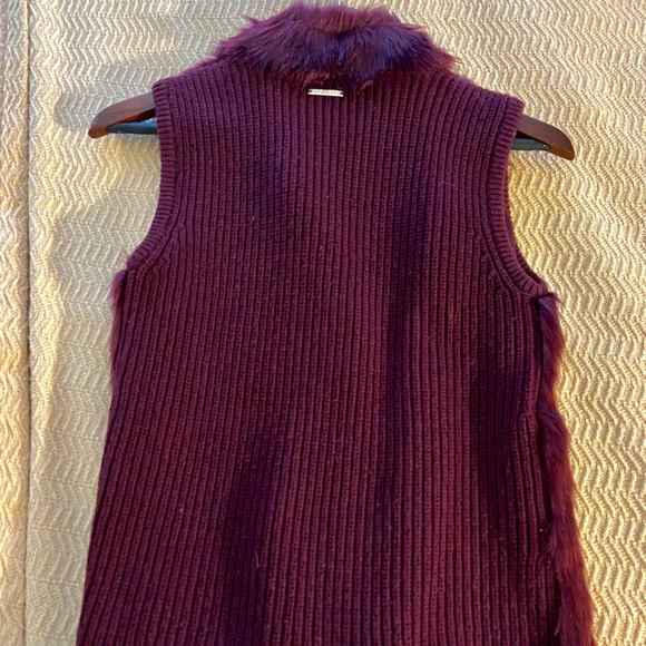 Michael Kors Faux Fur Vest - Picture 2 of 4